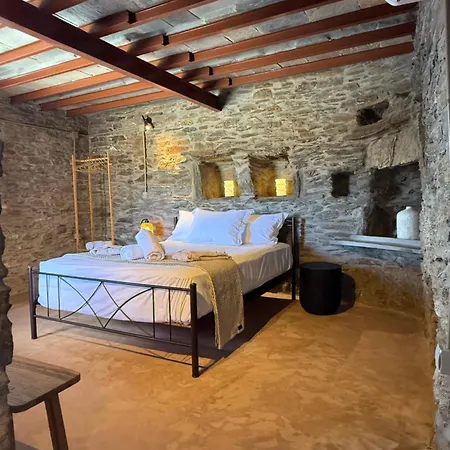 Aside Apokrousi 3* Kithnos