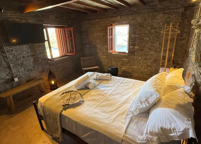 Aside Apokrousi 3* Kithnos