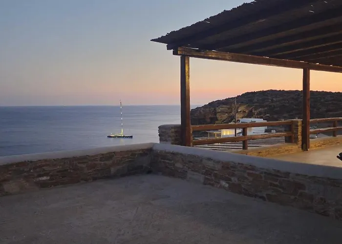 Aside Apokrousi 3* Kithnos